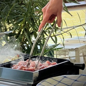 2 Pinces à Barbecue Rotatives Avec Roulettes - Acier Inoxydable, 38 Cm - Pour Retourner Saucisses, Viandes Facilement