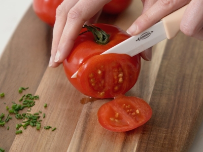 Comment affûter ou aiguiser des couteaux de cuisine en céramique ?